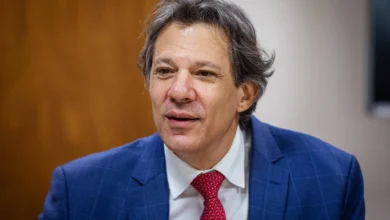 Decisão tomada por Fernando Haddad atinge em cheio o vale-refeição e alimentação