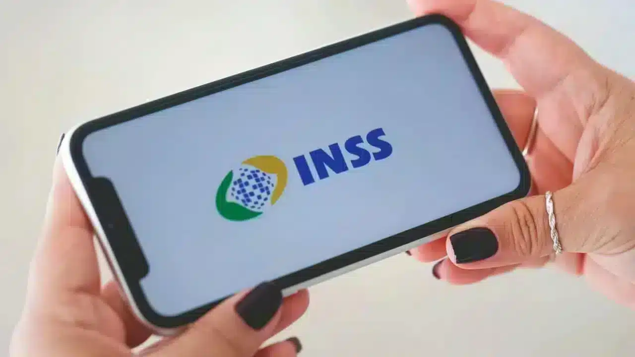 Novo golpe da biometria dos aposentados INSS aterroriza idosos e situação alarmante choca brasileiros