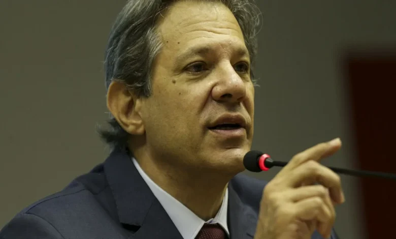 Nova Decisão tomada por Haddad hoje (17/10) deixou os brasileiros que pagam IMPOSTO de Renda preocupados