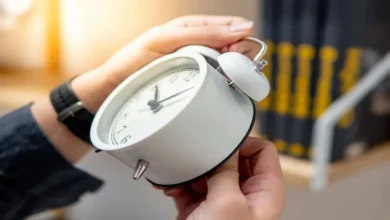 Horário de verão volta com força total e altera funcionamento dos bancos; veja o que muda