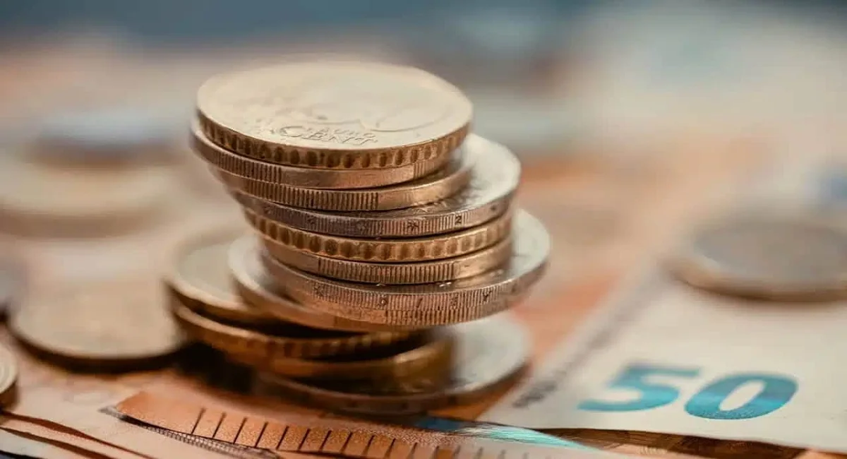 Moeda de 25 centavos que custa até R$2 mil está salvando a ceia de Natal de muitos brasileiros. Foto: Reprodução