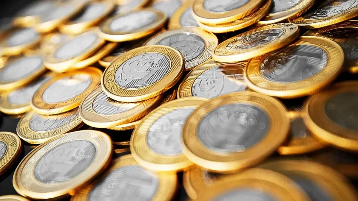 Moeda de R$ 1 real, conhecida como "BC50", pode valer R$ 1,3 MIL