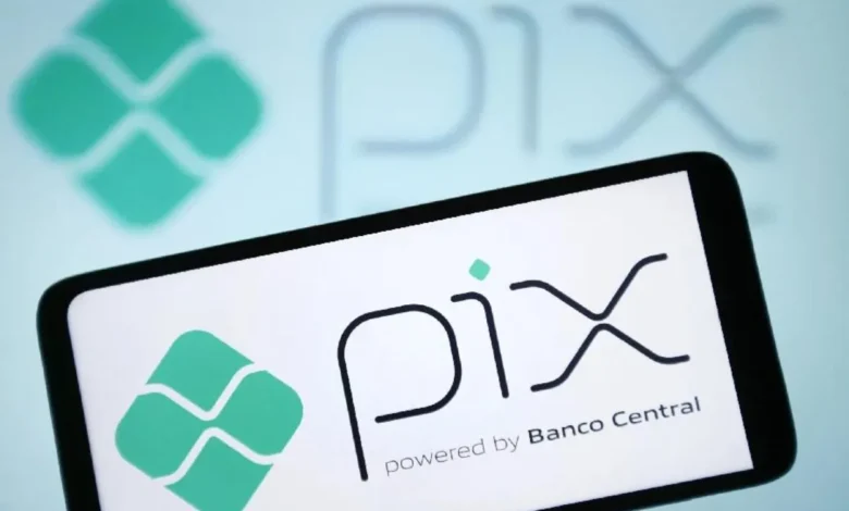 Banco Central 26/11 emite ALERTA URGENTE para usuários do PIX no celular; confira