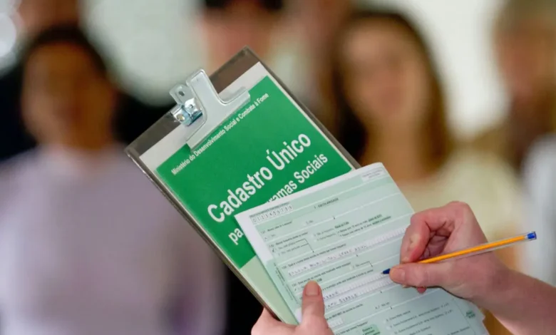 Orçamento em DOBRO! Cadastro no CRAS e CadÚnico trazem juntos mais conforto financeiro para beneficiários de CPF final 0 a 9 e alegra brasileiros