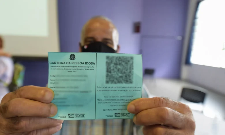 NOVA Carteira do Idoso em 2024 alegra brasileiros com benefícios a partir dos 60 anos