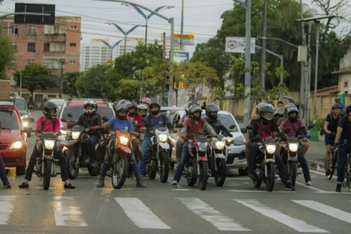 Por essa ninguém esperava! Nova lei de trânsito traz multa imperdoável, suspensão de 12 meses da CNH e vira pesadelo para milhares de brasileiros