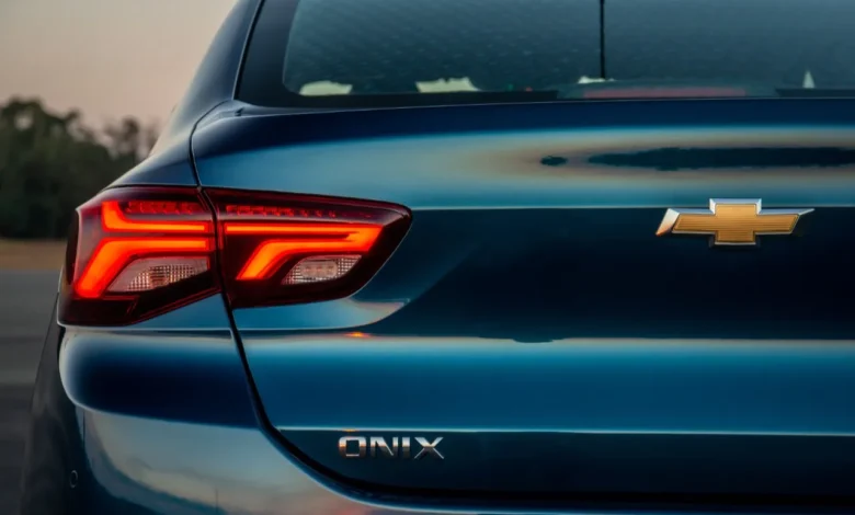 Adeus Onix e Kwid! Chevrolet lança novo carro popular, muito mais barato, que promete fazer quase 17,0 km/l