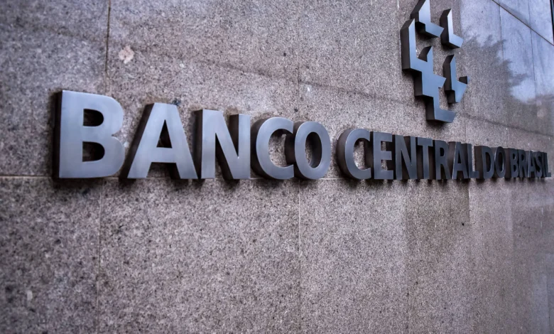 URGENTE! Banco Central traz 2 alertas do que está bloqueando contas em bancos