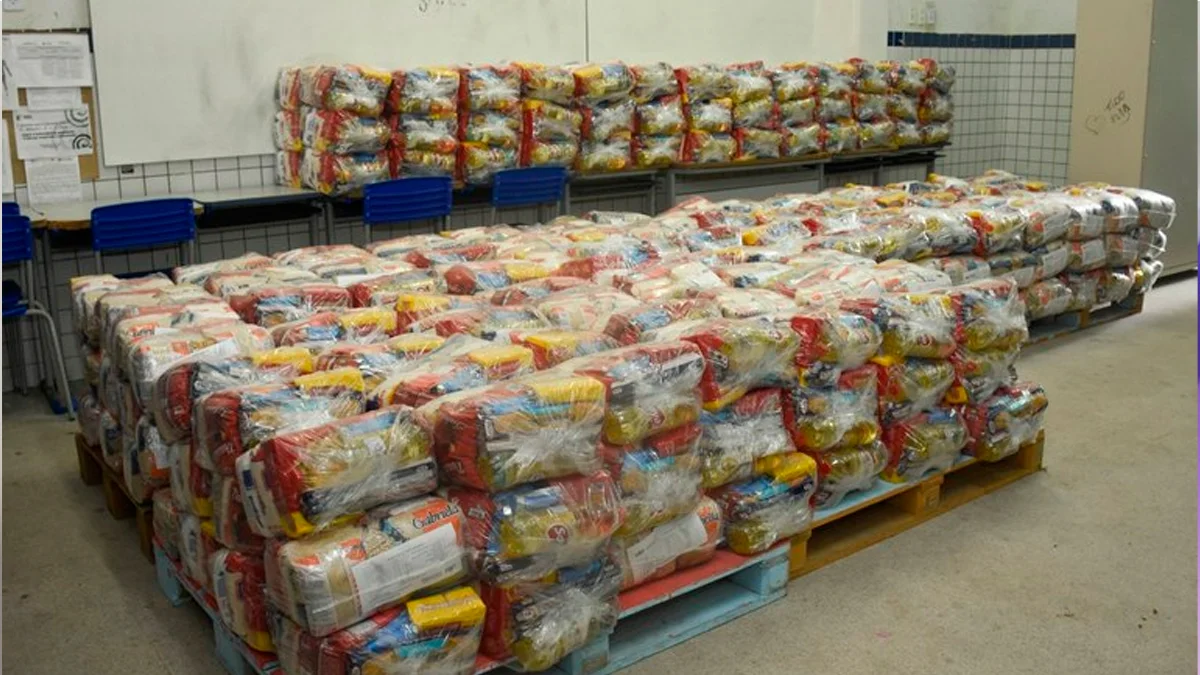 Auxílio Cesta Básica do CRAS está disponível em dezembro de 2024; veja como recuperar. Foto: Reprodução