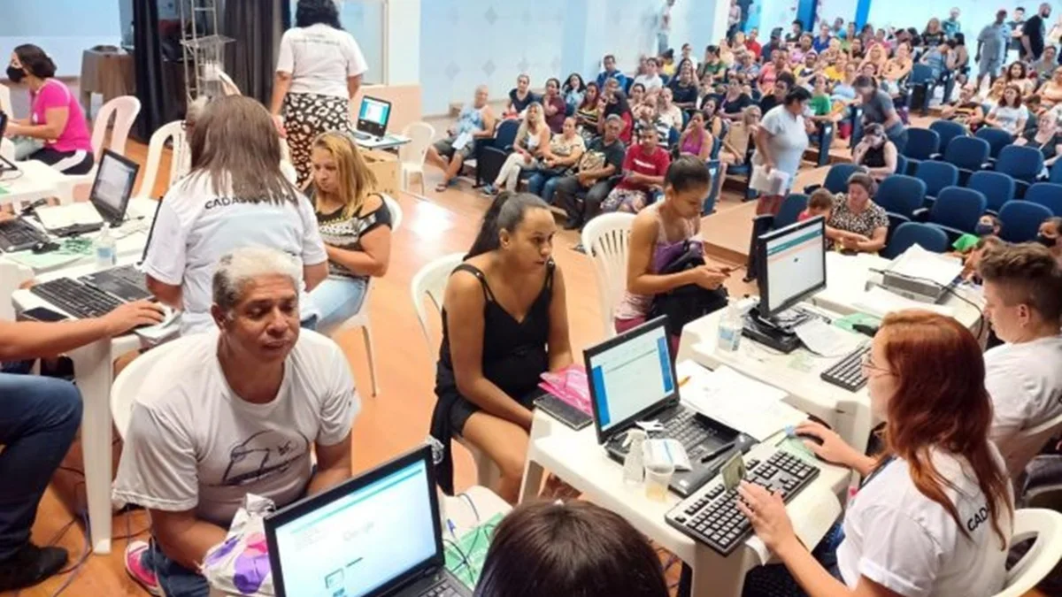 É HOJE (06/12)! Cadúnico convoca NIS 0,1,2,3,4,5,6,7,8 e 9 para MUTIRÃO antes do Natal – Veja quem entrou na lista!