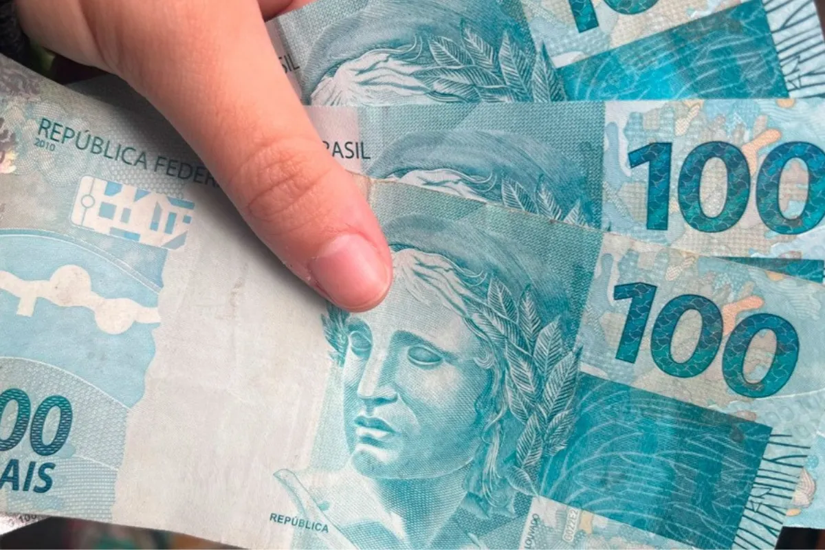Nota rara de R$ 100 pode ser vendida HOJE (19/12) por mais de R$ 4 MIL