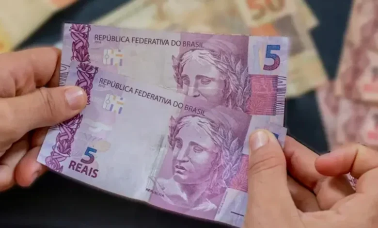 Nota de 5 reais com asterisco vale até R$2.000 entre colecionadores. Foto: Reprodução