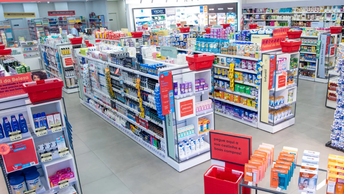 Conhecida rede de farmácias é multada em mais de R$8 milhões por pedir CPF na nota fiscal. Foto: Reprodução