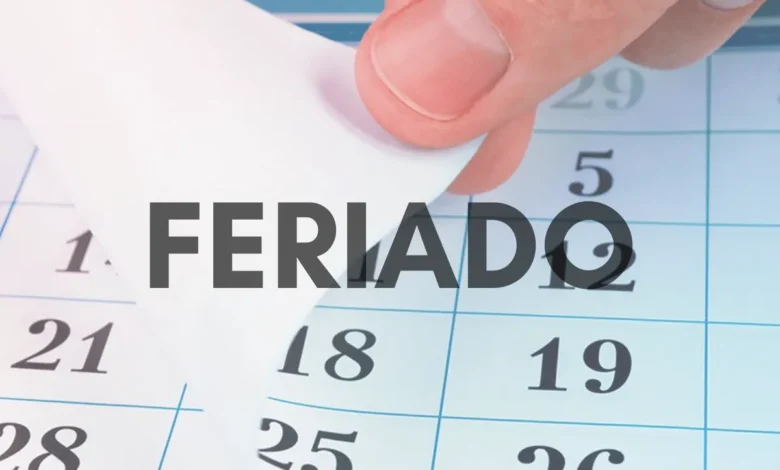 FERIADO