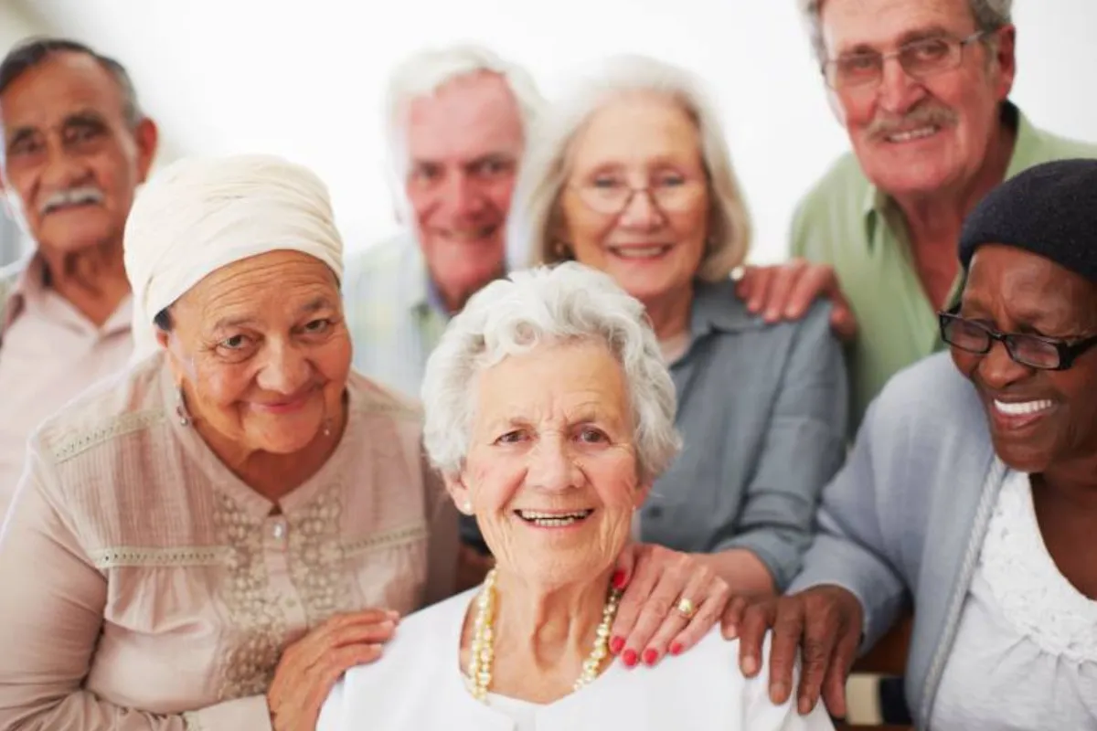 Idosos de 60+ podem dar adeus a estas 4 dívidas em 2025