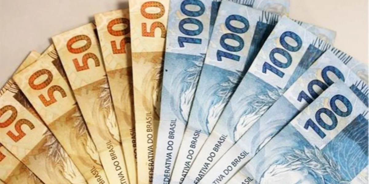 Aprenda como saber se você precisa devolver o valor do dinheiro do Auxílio Emergencial que foi pago em 2020 e 2021