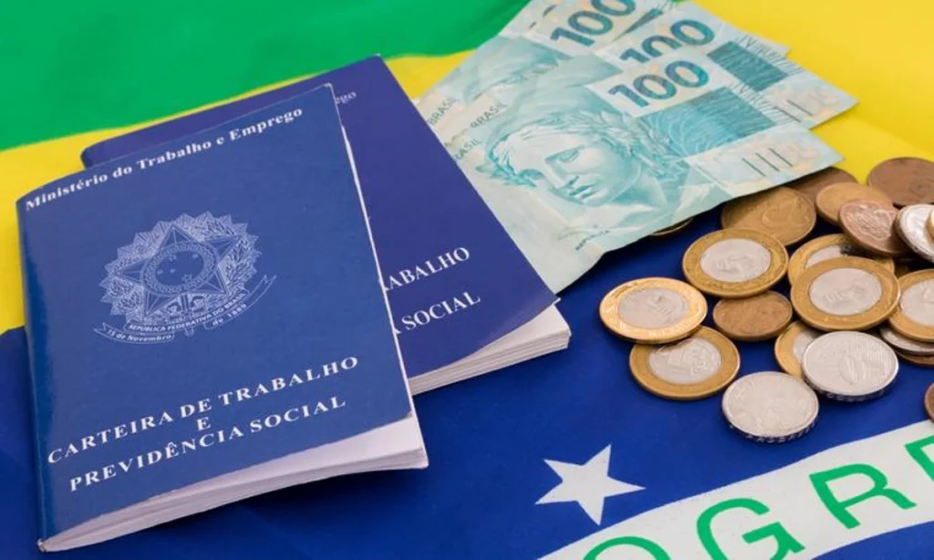 Empréstimo consignado CLT confirma que trabalhador poderá ficar com apenas 65% do seu salário