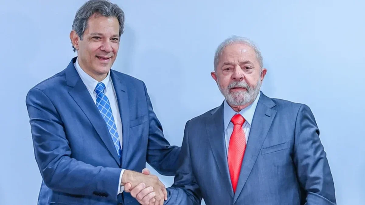 Lula e Haddad.