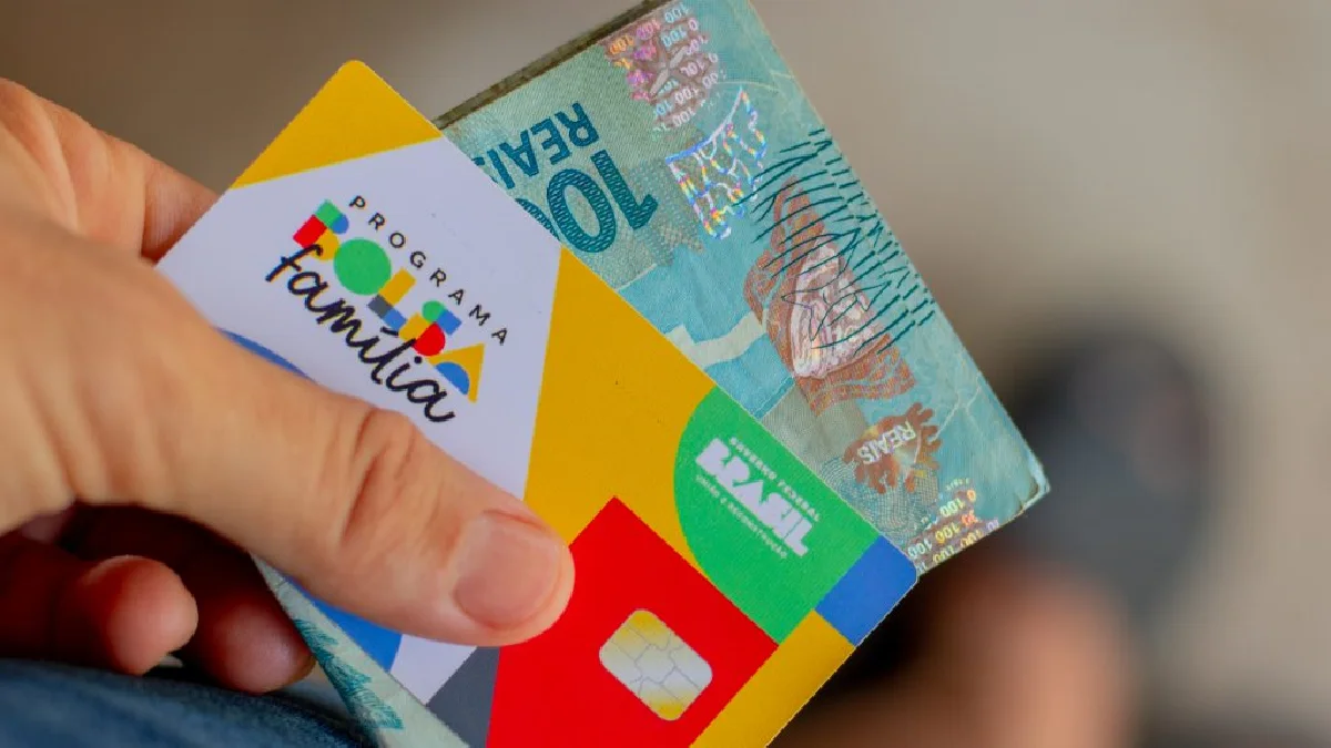 Bolsa Família: Governo toma decisão que vai impactar benefício que hoje atende 20,5 milhões de famílias atendidas pelo país
