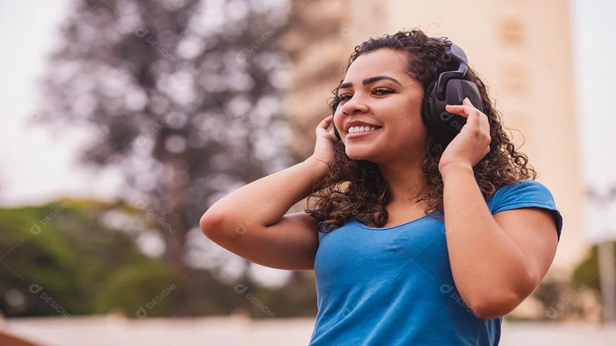 Veja o que acontece com o seu corpo quando você escuta músicas alegres; por essa você não esperava