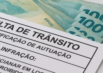 Dinheiro salvo: Saiba como obter desconto de até 40% na multa de trânsito