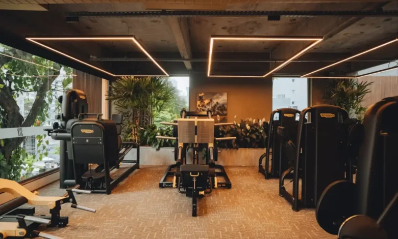 A SIX Sport Life redefine o mercado fitness no Brasil com academias de luxo que parecem resorts, mensalidades de até R$ 3.700 e projeção de R$ 60 milhões em faturamento até 2026.