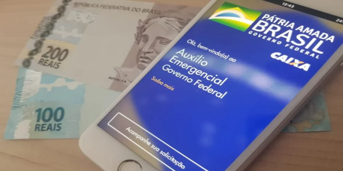 Veja se você entrou na lista hoje (19/10) para devolução do Auxílio Emergencial pago em 2020 e 2021