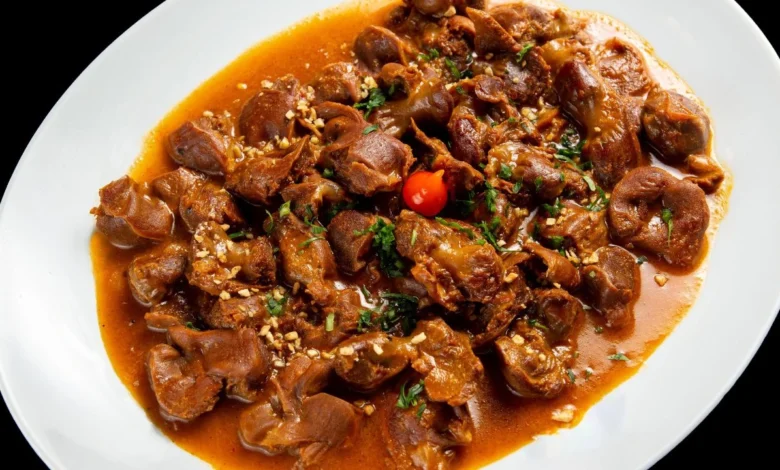 Descubra por que a moela, carne barata e pouco valorizada, pode ser uma grande aliada na perda de peso, com alto valor nutricional, sabor marcante e preço que cabe no bolso.