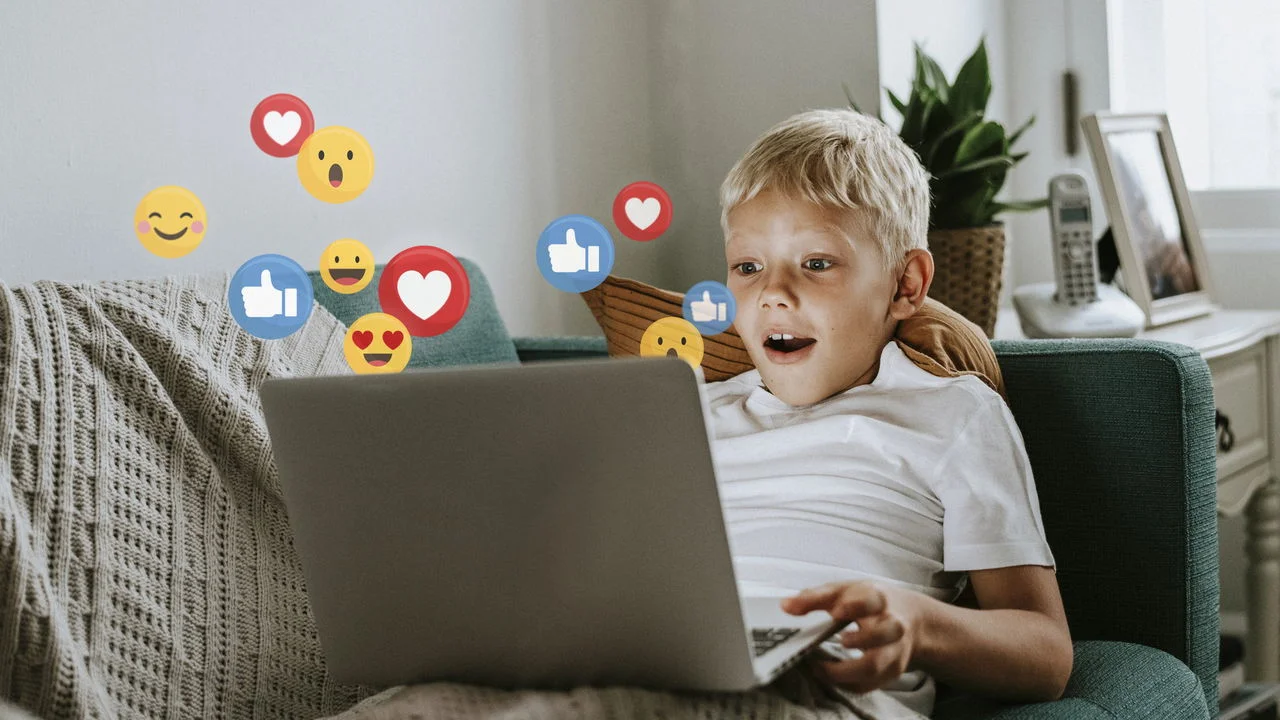 Os erros que quase todo mundo comete nas redes sociais (e nem percebe)! Entenda como pequenos deslizes podem afetar sua imagem, segurança e até sua saúde mental