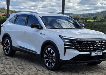 Caoa Changan CS75 fica R$ 20 mil mais barato no Brasil; SUV turbo flex de 180 cv parte de R$ 179.990