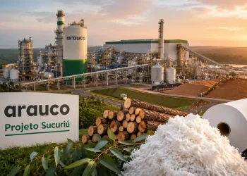 Complexo industrial do Projeto Sucuriú da Arauco em Mato Grosso do Sul com fábrica de celulose, toras de eucalipto e produção florestal.